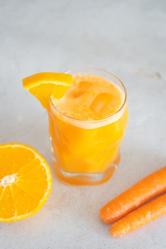 Morots- och apelsinjuice